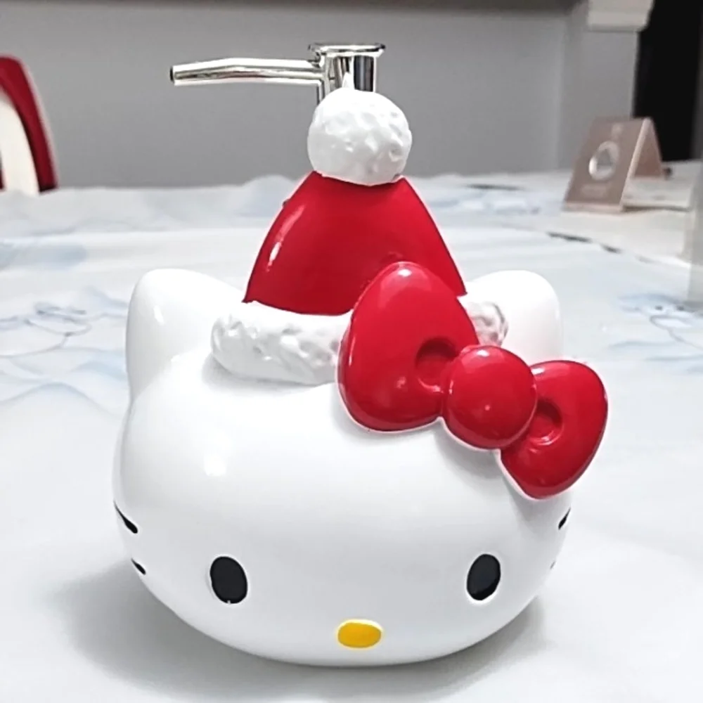 Hello Kitty Red Bow Soap Dispenser